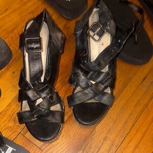 Montego Bay Club Black Strappy Sandals Elegant Design